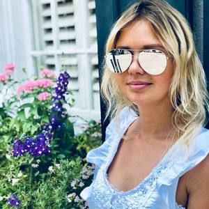 Meet your Posher, Tatiana